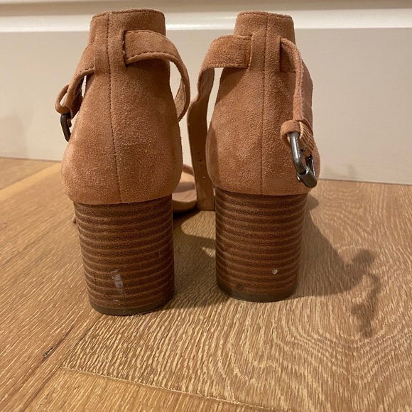 Light pink suede heels. - Picture 2 of 3